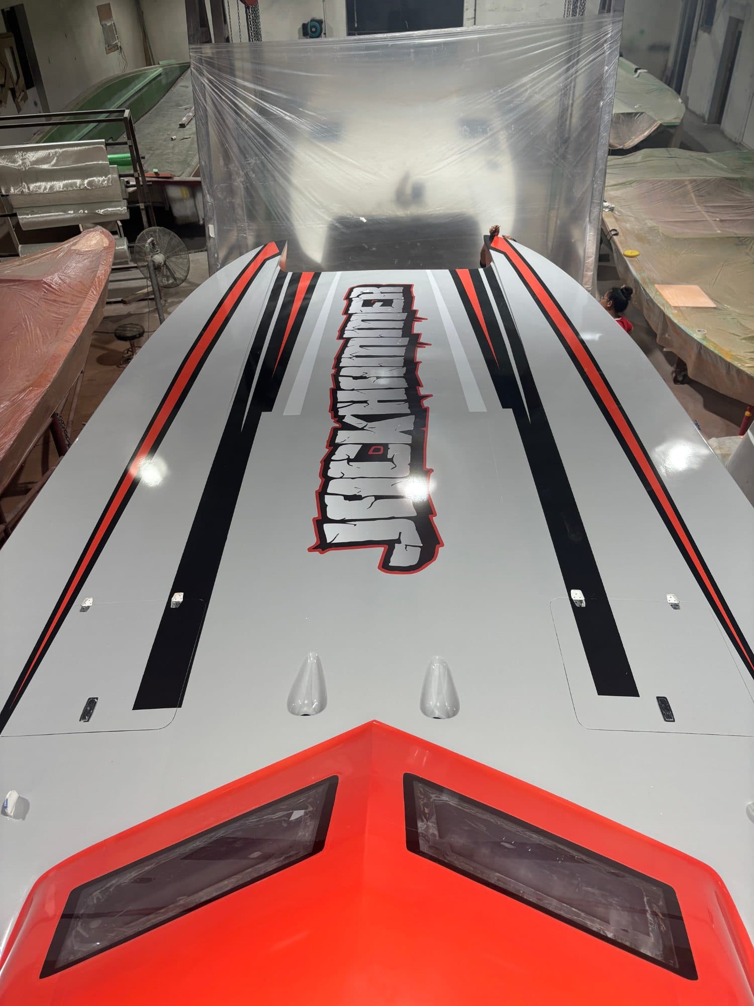 Custom graphics powerboat — Pro Shield Graphics Film